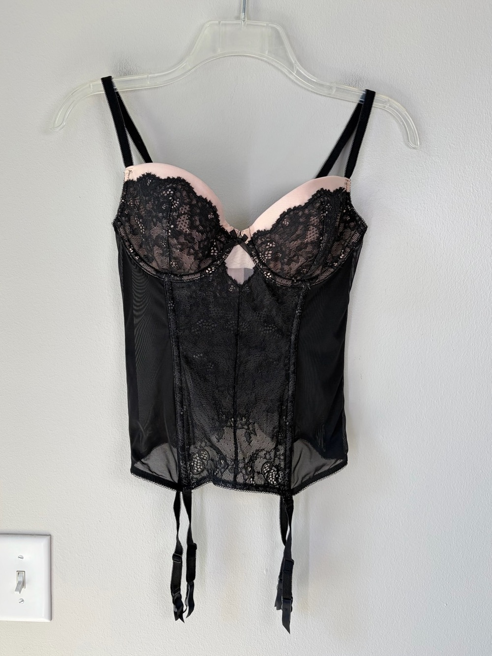 Victoria’s Sceret 36B Black and Cream Lace Mesh Bustier Corset Top Romantic